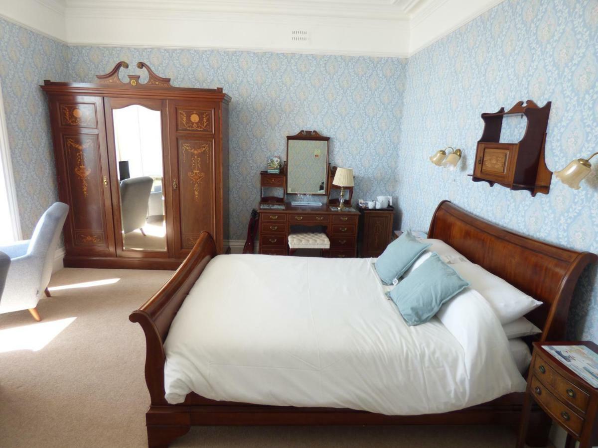 Mount Royal - Penzance Bed & Breakfast Екстериор снимка